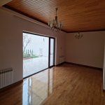 Satılır 8 otaqlı Həyət evi/villa, Badamdar qəs., Səbail rayonu 13