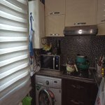 Satılır 2 otaqlı Köhnə Tikili, Azadlıq metrosu, 7-ci mikrorayon, Binəqədi rayonu 8