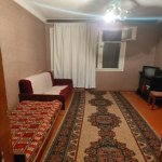 Kirayə (aylıq) 2 otaqlı Köhnə Tikili, Memar Əcəmi metrosu, 2-ci mikrorayon, Nəsimi rayonu 2