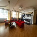 Kirayə (günlük) 3 otaqlı Yeni Tikili, 28 May metrosu, Kubinka, Nəsimi rayonu 1