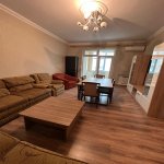 Kirayə (aylıq) 3 otaqlı Köhnə Tikili, 28 May metrosu, Port Baku, Səbail rayonu 13