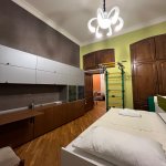 Аренда 3 комнатная Вторичка, Nizami метро, Ясамал район 12