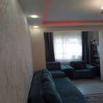 Kirayə (aylıq) 3 otaqlı Köhnə Tikili, Memar Əcəmi metrosu, 5-ci mikrorayon, Nəsimi rayonu 5
