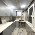Kirayə (aylıq) 3 otaqlı Yeni Tikili, Xalqlar dostluğu metrosu, Nizami rayonu 12