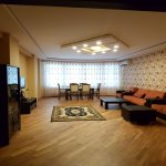 Kirayə (aylıq) 3 otaqlı Yeni Tikili, Nizami metrosu, Yasamal rayonu 1