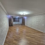 Продажа 2 комнат Вторичка, м. Нефтчиляр метро, 8-ой километр, Низаминский р-н район 1