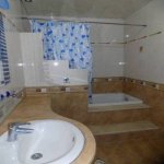 Kirayə (aylıq) 3 otaqlı Yeni Tikili, 28 May metrosu, Azərbaycan Dillər Universiteti, Nəsimi rayonu 12