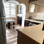Kirayə (aylıq) 3 otaqlı Köhnə Tikili, Xalqlar dostluğu metrosu, Nizami rayonu 8