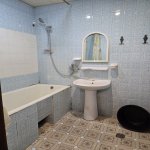 Satılır 4 otaqlı Köhnə Tikili, Azadlıq metrosu, 8-ci mikrorayon, Binəqədi rayonu 9