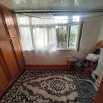 Продажа 2 комнатная Вторичка, 34 двор район 8