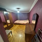 Продажа 3 комнатная Вторичка, İnşaatçılar метро, Ясамал район 3