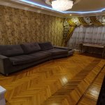 Kirayə (aylıq) 3 otaqlı Köhnə Tikili, Nəsimi metrosu, 9-cu mikrorayon, Zərifə Əliyeva adına park, Binəqədi rayonu 3