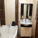 Аренда 3 комнатная Новостройка, İnşaatçılar метро, пос. Йени Ясамал, Ясамал район 9