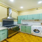 Kirayə (günlük) 4 otaqlı Köhnə Tikili, Sahil metrosu, Səbail rayonu 23