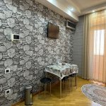 Kirayə (aylıq) 3 otaqlı Yeni Tikili, Memar Əcəmi metrosu, Xutor qəsəbəsi, Binəqədi rayonu 14