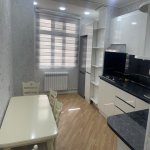 Kirayə (aylıq) 3 otaqlı Köhnə Tikili Xırdalan 8