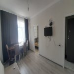 Kirayə (aylıq) 2 otaqlı Köhnə Tikili, 20 Yanvar metrosu, 1-ci mikrorayon, Nəsimi rayonu 9