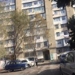 Продажа 4 комнат Вторичка, м. Азадлыг метро, 8-ой микрорайон, Бинагадинский р-н район 1