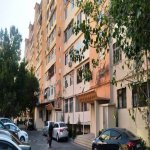 Satılır 4 otaqlı Köhnə Tikili, Neftçilər metrosu, Bakıxanov qəs., Sabunçu rayonu 1