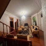 Satılır 8 otaqlı Həyət evi/villa, Badamdar qəs., Səbail rayonu 12