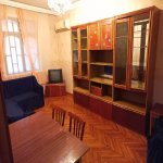 Kirayə (aylıq) 2 otaqlı Köhnə Tikili, 4-cü mikrorayon, Nəsimi rayonu 1