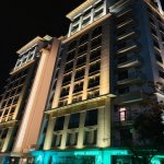 Kirayə (aylıq) 3 otaqlı Yeni Tikili, İçərişəhər metrosu, Bayıl qəs., Səbail rayonu 2