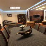 Kirayə (aylıq) 9 otaqlı Həyət evi/villa, Badamdar qəs., Səbail rayonu 50