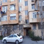 Satılır 2 otaqlı Köhnə Tikili, Azadlıq metrosu, 7-ci mikrorayon, Binəqədi rayonu 1