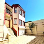 House with Garden, Villa For Rent