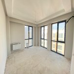 Продажа 2 комнатная Новостройка, İnşaatçılar метро, пос. Йени Ясамал, Ясамал район 2