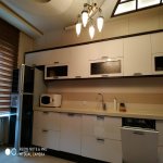 Kirayə (aylıq) 4 otaqlı Yeni Tikili, Nizami metrosu, Yasamal rayonu 12