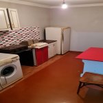 Kirayə (aylıq) 2 otaqlı Həyət evi/villa, Elmlər akademiyası metrosu, Yasamal rayonu 6