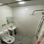 Продажа 2 комнат Вторичка, İnşaatçılar метро, пос. Ясамал, Ясамал район 7
