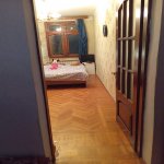 Продажа 2 комнатная Вторичка, İnşaatçılar метро, пос. Ясамал, Ясамал район 3