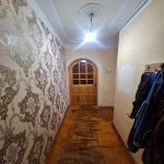 Продажа 2 комнатная Вторичка, 8-ой микрорайон район 7