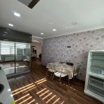 Продажа 1 комнатная Новостройка, İnşaatçılar метро, пос. Йени Ясамал, Ясамал район 6