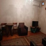 Kirayə (aylıq) 4 otaqlı Köhnə Tikili, Nəriman Nərimanov metrosu, Montin qəs., Nərimanov rayonu 2