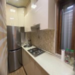 Kirayə (aylıq) 3 otaqlı Köhnə Tikili, Montin qəs., Nərimanov rayonu 12