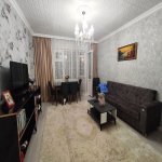 Kirayə (aylıq) 3 otaqlı Köhnə Tikili, Gənclik metrosu, Tibb Universiteti, Nəsimi rayonu 1