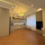 Аренда 3 комнатная Новостройка, Белый город, Хетаи район 6