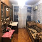 Satılır 4 otaqlı Köhnə Tikili, Azadlıq metrosu, 8-ci mikrorayon, Binəqədi rayonu 1