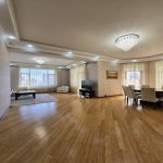 Kirayə (aylıq) 4 otaqlı Yeni Tikili, 28 May metrosu, Nəsimi rayonu 3