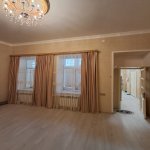 Продажа 4 комнат Вторичка, Nizami метро, Ясамал район 10