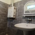 Kirayə (aylıq) 3 otaqlı Köhnə Tikili, Elmlər akademiyası metrosu, Yasamal rayonu 12