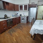 Kirayə (aylıq) 3 otaqlı Yeni Tikili, Memar Əcəmi metrosu, 3-cü mikrorayon, Nəsimi rayonu 13