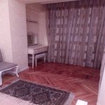 Kirayə (aylıq) 3 otaqlı Yeni Tikili, Sahil metrosu, Səbail rayonu 9