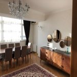 Kirayə (aylıq) 3 otaqlı Yeni Tikili, Sahil metrosu, Səbail rayonu 1