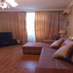 Kirayə (aylıq) 1 otaqlı Köhnə Tikili, Neftçilər metrosu, 8-ci kilometr, Nizami rayonu 1