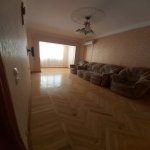 Kirayə (aylıq) 4 otaqlı Köhnə Tikili, Azadlıq metrosu, 8-ci mikrorayon, Binəqədi rayonu 2