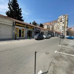 Satılır Obyekt, Azadlıq metrosu, 8-ci mikrorayon, Binəqədi rayonu 8